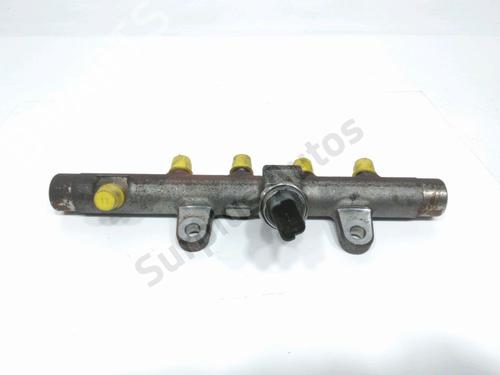 Used Injection rail RENAULT MEGANE III Grandtour (KZ0/1) 1.5 dCi (KZ1G, KZ1W, KZ0R) (95 hp) 32402030