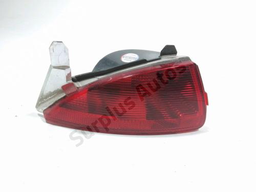 rear-fog-light-renault-kadjar-ha_-hl_-2015-40621744 main image
