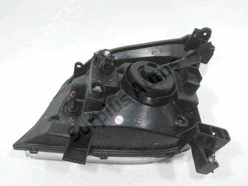 Right headlight NISSAN X-TRAIL I (T30) 2.2 dCi 4x4 | BP31005013C29