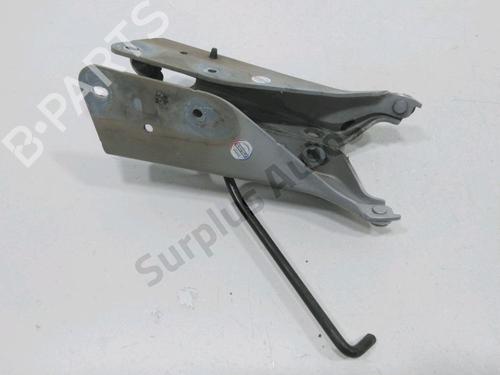 Used Hinge/Door check strap Hinge/Door check strap 31180733 31180733