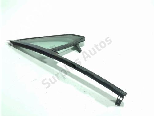 Vidro triangular frente direito Vidro triangular frente direito PEUGEOT 208 I (CA_, CC_) 1.6 HDi / BlueHDi 75 (75 hp) 33904091 33904091