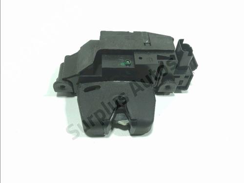 Used Tailgate lock CITROËN C3 III Van (SX_, SY_) BlueHDi 100 (102 hp) 31635969