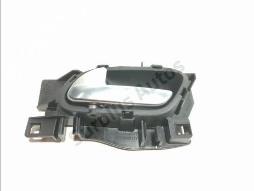 Used Front left interior door handle Front left interior door handle 30503844 30503844