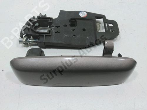 Used Front right exterior door handle LANCIA MUSA (350_) 1.3 D Multijet (350.AXG11, 350.AXG1A) (90 hp) 30995809