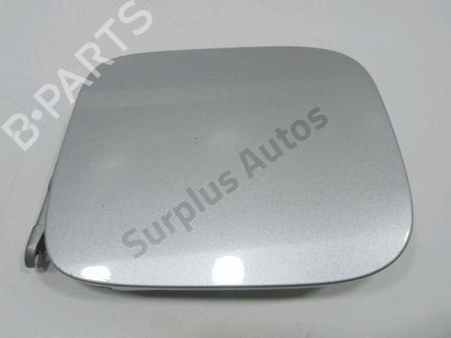 fuel-flap-toyota-rav-4-ii-_a2_-2000-2001-2002-2003-2004-2005-32279576 main image