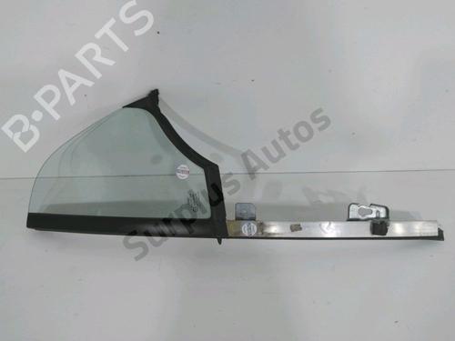 Vidro triangular frente esquerdo Vidro triangular frente esquerdo SMART CITY-COUPE (450) 0.6 (S1CLA1, 450.341) (55 hp) 31002235 31002235
