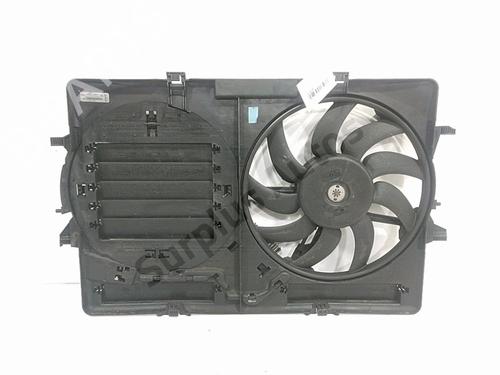 radiator-fan-audi-a4-b8-8k2-2007-2008-2009-2010-2011-2012-2013-2014-2015-2016-2017-40212860 main image