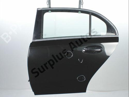 Used Left rear door Left rear door 38587936 38587936