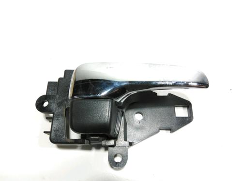Used Rear right interior door handle Rear right interior door handle 28252420 28252420