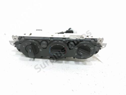 Used Climate control Climate control FORD FOCUS II (DA_, HCP, DP) 2.5 ST (225 hp) 37767148 37767148