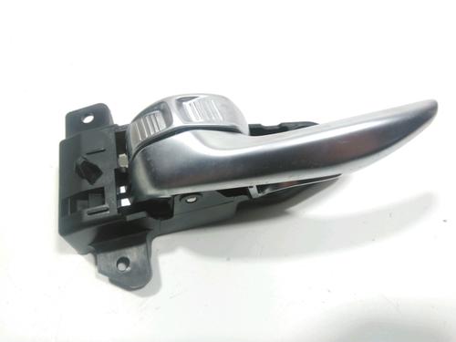 Used Rear left interior door handle Rear left interior door handle 37779886 37779886