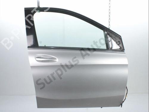 Used Right front door MERCEDES-BENZ B-CLASS Sports Tourer (W246, W242) B 180 CDI / d (246.212) (109 hp) 28244032