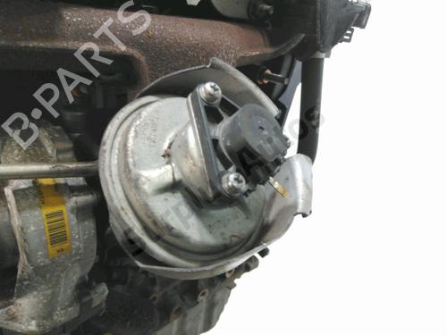 Engine PEUGEOT 407 (6D_) 2.0 HDi 135 (6DRHRH, 6DRHRE, 6DRHRG, 6DRHRJ) | BP37762076M1 - Image 5