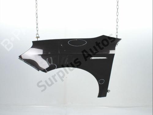 Used Left front fenders Left front fenders ALFA ROMEO GIULIETTA (940_) 2.0 JTDM (940FXQ1A, 940FYC1A) (150 hp) 40464673 40464673