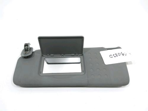 Used Left sun visor RENAULT CLIO II (BB_, CB_) [1998-2016]  31003947