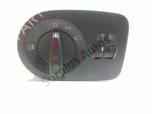 Hovedlysbryter SEAT IBIZA IV (6J5, 6P1) 1.2 (60 hp) 28228777