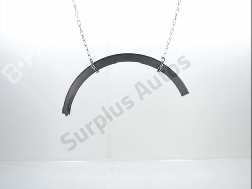 Used Rear right wheel arch trim RENAULT CAPTUR I (J5_, H5_) 1.5 dCi 90 (J5N4, J5M5, J5MW, J5M6, J5AL, J5AJ) (90 hp) 28574147