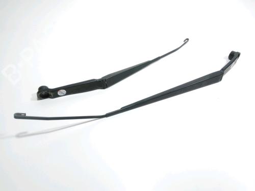 Used Front windshield wiper arm SUBARU XV (_GP_) 2.0 i AWD (GP7, G33GP) (150 hp) 28271625