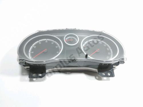 Used Instrument cluster OPEL CORSA D (S07) 1.0 (L08, L68) (65 hp) 28231201