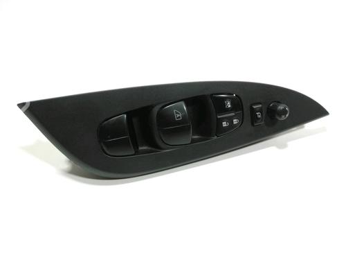 Used Left front window switch NISSAN PULSAR Hatchback (C13) 1.6 DIG-T (190 hp) 28249207