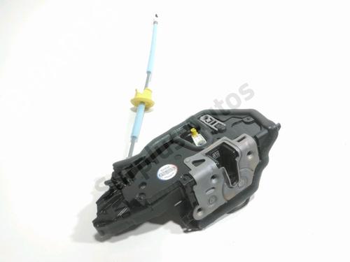 Used Front right lock BMW 1 (F40) 118 d (150 hp) 28247667