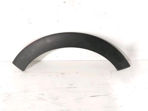 Used Rear right wheel arch trim CITROËN C3 III (SX) 1.2 VTi 82 (82 hp) 31000695