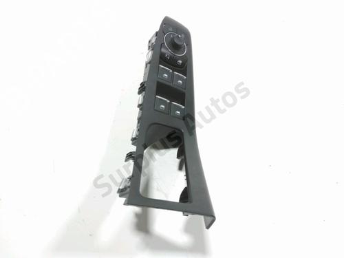 Interrupteur de vitre avant gauche FORD PUMA (J2K, CF7) 1.0 Flexifuel (125 hp) 31986866