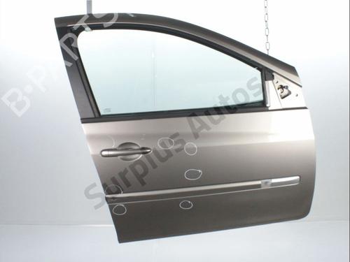 Used Right front door RENAULT CLIO III (BR0/1, CR0/1) 1.5 dCi (88 hp) 28243983