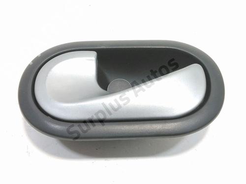 front-left-interior-door-handle-renault-clio-iii-br01-cr01-2005-2006-2007-2008-2009-2010-2011-2012-2013-2014-32279808 main image
