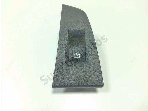 Used Right front window switch Right front window switch 38587545 38587545