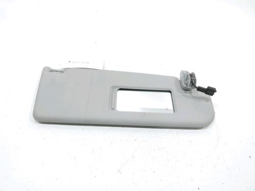 Used Right sun visor VW POLO IV (9N_, 9A_) 1.2 12V (69 hp) 31002602