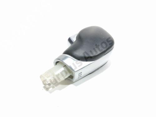 Used Shift knob Shift knob RENAULT CLIO IV (BH_) 1.2 TCe 120 (BHAU) (118 hp) 33034230 33034230