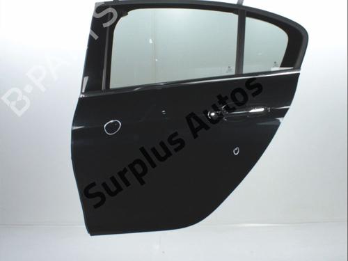 left-rear-door-fiat-tipo-hatchback-356_-357_-2016-32514599 main image