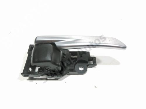 Used Front right interior door handle Front right interior door handle TOYOTA COROLLA Estate (_E21_) 2.0 Hybrid (MZEH12) (180 hp) 40620980 40620980