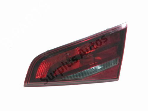Farolim direito da mala AUDI A3 Sportback (8VA, 8VF) 1.6 TDI (110 hp) 31350872