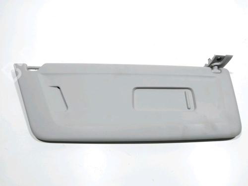 Used Right sun visor Right sun visor 37784574 37784574