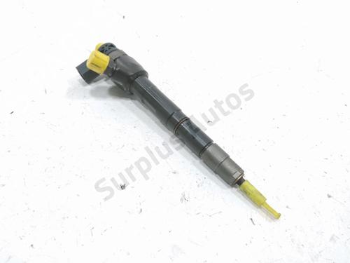 Used Injector VW GOLF VII (5G1, BQ1, BE1, BE2) 1.6 TDI 4motion (105 hp) 30985226
