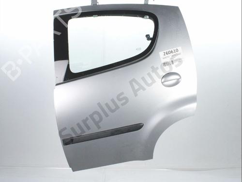 Used Left rear door Left rear door PEUGEOT 107 (PM_, PN_) 1.0 (68 hp) 40060220 40060220