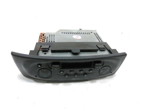radio-renault-megane-i-ba01_-1995-1996-1997-1998-1999-2000-2001-2002-2003-2004-29857417 main image