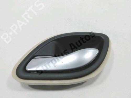 Used Rear left interior door handle Rear left interior door handle RENAULT ESPACE IV (JK0/1_) 2.0 dCi (JK02, JK03) (131 hp) 31000111 31000111