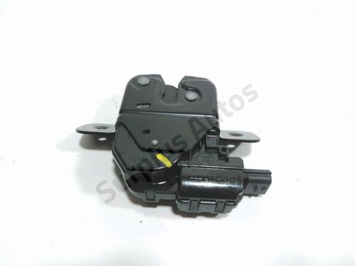 Bagklap lås RENAULT CLIO V (B7_) 1.0 TCe 100 (B7MT) (101 hp) 31001769