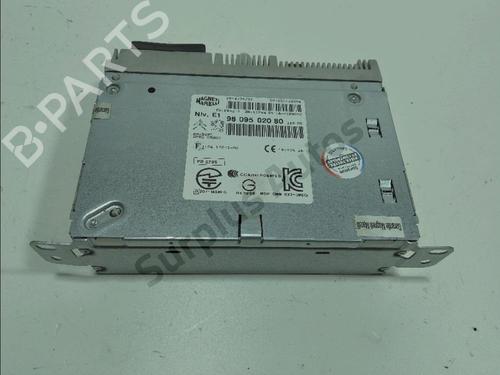 Used Radio Radio PEUGEOT 208 I (CA_, CC_) 1.2 VTI 82 (82 hp) 33733532 33733532