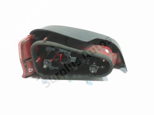Right taillight PEUGEOT 106 II (1A_, 1C_) 1.1 i | BP31938888C35