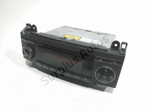 Used Radio Radio MERCEDES-BENZ A-CLASS (W169) A 160 CDI (169.006, 169.306) (82 hp) 35773611 35773611