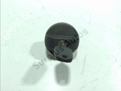 fuel-cap-peugeot-208-i-ca_-cc_-2012-2013-2014-2015-2016-2017-2018-2019-2020-2021-32279565 main image