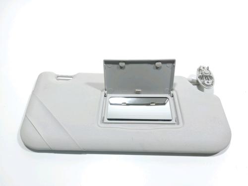 Used Right sun visor Right sun visor 37784577 37784577