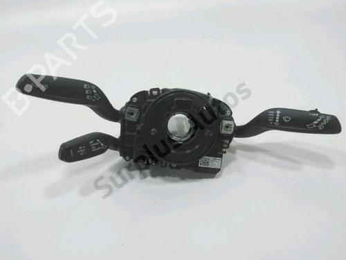 Commandes au volant AUDI A1 (8X1, 8XK) 1.6 TDI (105 hp) 32040646