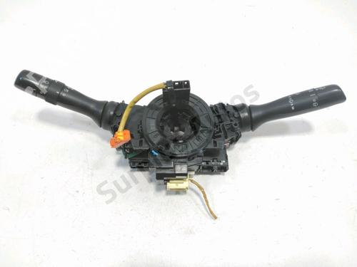steering-wheel-controls-toyota-yaris-_p13_-2010-2011-2012-2013-2014-2015-2016-2017-2018-2019-2020-39088670 main image