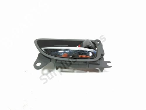 Used Front right interior door handle Front right interior door handle 37774975 37774975