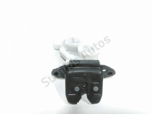 Tailgate lock INFINITI Q30 2.2 D AWD | BP29172849C101 - Image 2